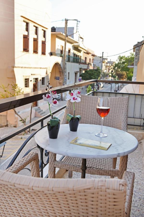 ホテル Casa Kasteli ハニア エクステリア 写真